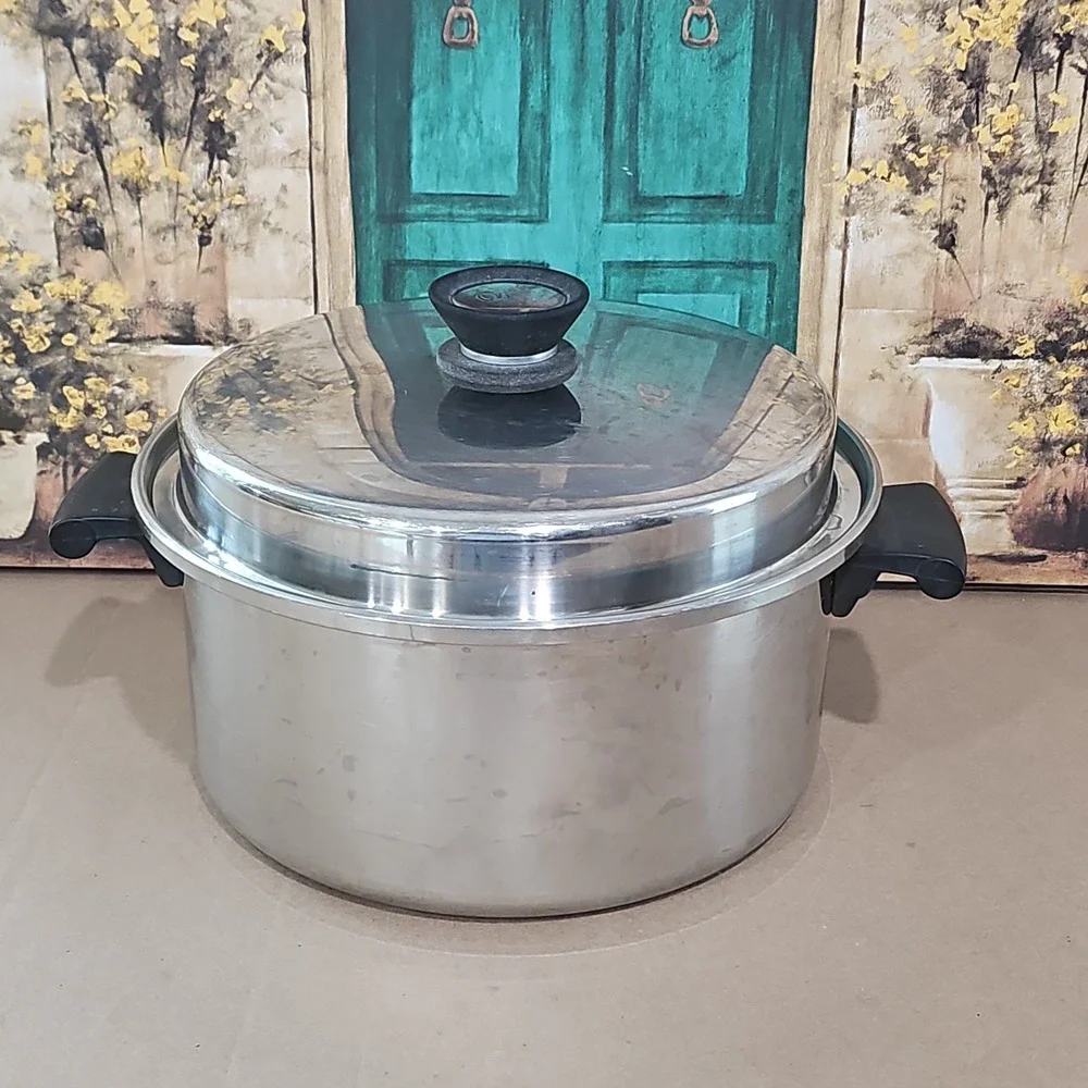 AMWAY QUEEN 6 Qt. Stock Pot & Lid Multi-Ply 18-8 Stainless USA    VERY CLEAN!